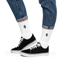 Cargar imagen en el visor de la galería, VATO Embroidered socks