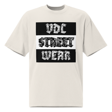 Cargar imagen en el visor de la galería, STREET WEAR Oversized faded t-shirt