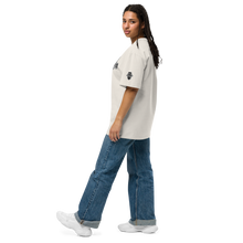 Cargar imagen en el visor de la galería, VDC Oversized faded t-shirt