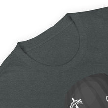 Cargar imagen en el visor de la galería, Chingona G Short-Sleeve T-Shirt