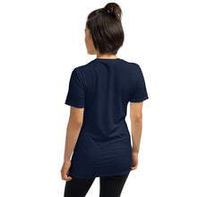 Cargar imagen en el visor de la galería, Chingona G Short-Sleeve T-Shirt
