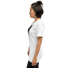 Cargar imagen en el visor de la galería, Chingona Short-Sleeve T-Shirt