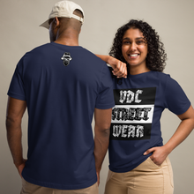 Cargar imagen en el visor de la galería, VDC Streetwear t-shirt