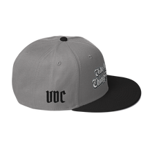 Cargar imagen en el visor de la galería, OG VDC B Snapback Hat